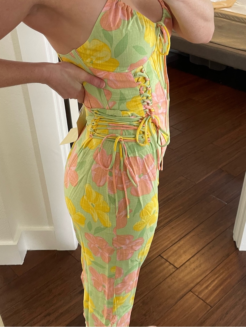 Sabo- Floral Tie-Front corset & midi skirt Set- in Pastel Yellow & Pink - Picture 3 of 7